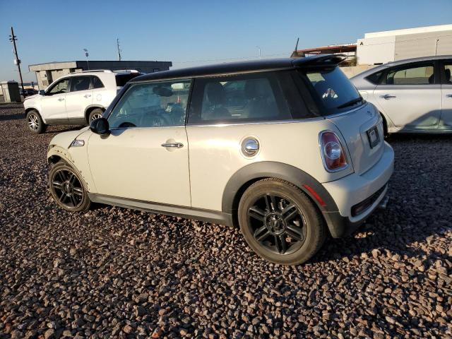 WMWSV3C53DT393822 - 2013 MINI COOPER S BEIGE photo 2