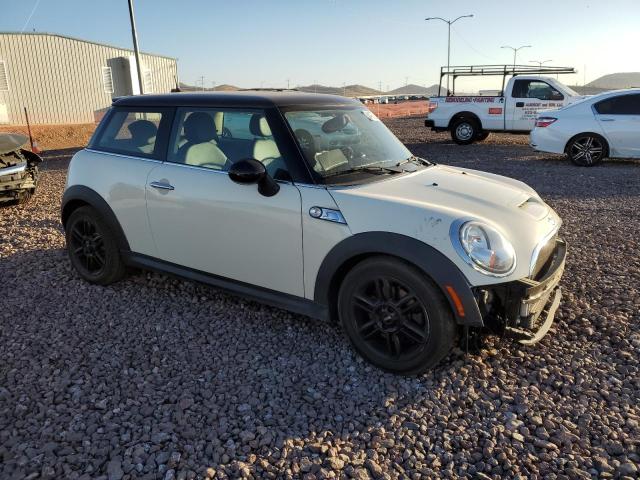 WMWSV3C53DT393822 - 2013 MINI COOPER S BEIGE photo 4