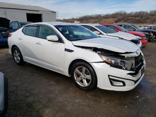 5XXGM4A7XFG437744 - 2015 KIA OPTIMA LX WHITE photo 4