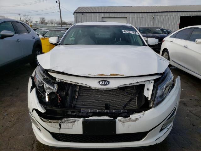 5XXGM4A7XFG437744 - 2015 KIA OPTIMA LX WHITE photo 5