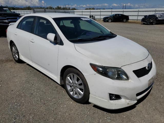 1NXBU4EE1AZ293633 - 2010 TOYOTA COROLLA BASE Blanco foto 4