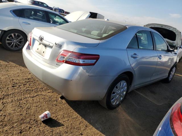 4T1BF3EKXBU175057 - 2011 TOYOTA CAMRY BASE SILVER photo 3