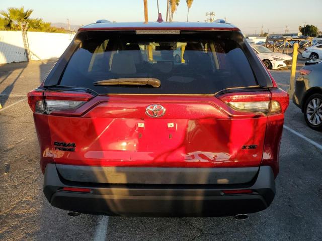 2T3W1RFV3MW143590 - 2021 TOYOTA RAV4 XLE BURGUNDY photo 6