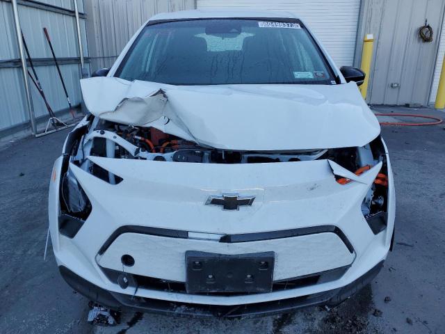 1G1FW6S00P4153689 - 2023 CHEVROLET BOLT EV 1LT WHITE photo 5