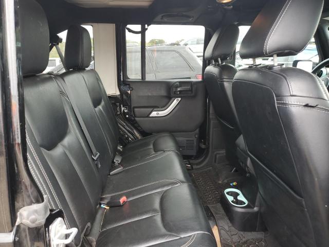 1C4HJWEGXDL588647 - 2013 JEEP WRANGLER UNLIMITED SAHARA Schwarz Foto 11
