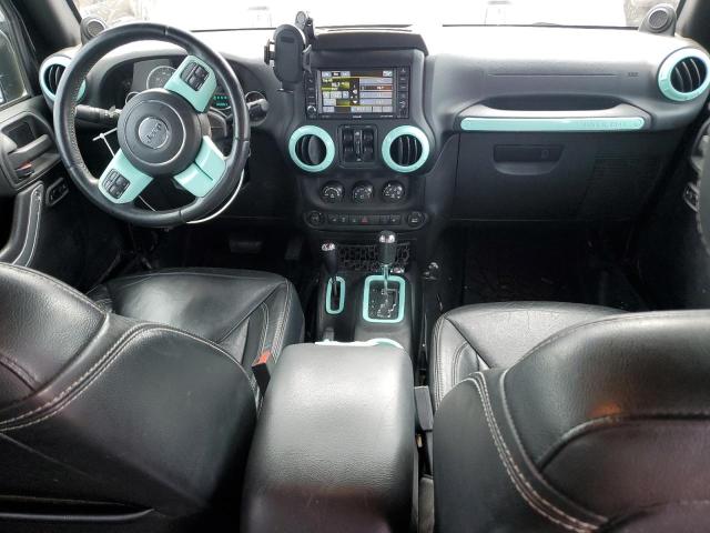 1C4HJWEGXDL588647 - 2013 JEEP WRANGLER UNLIMITED SAHARA Schwarz Foto 8