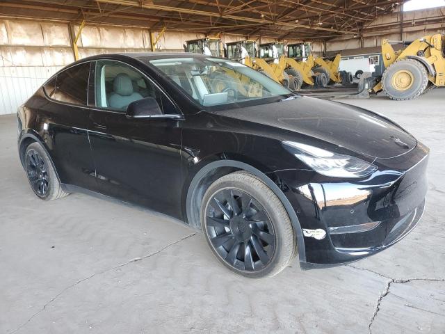 7SAYGDEE0NA017917 - 2022 TESLA MODEL Y BLACK photo 4