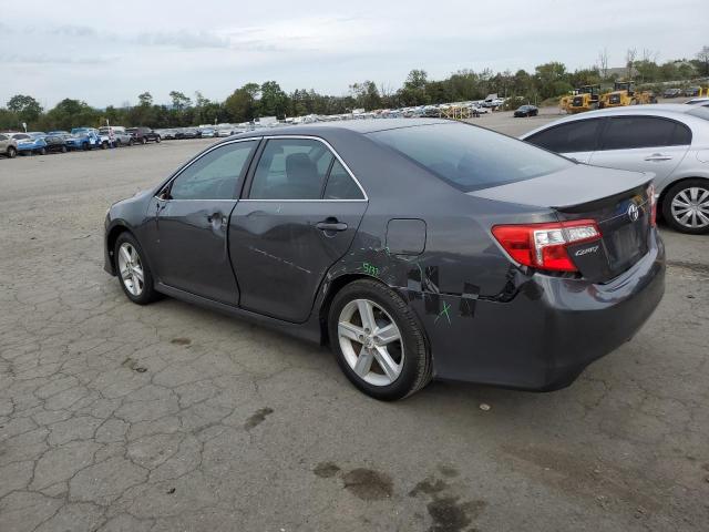 4T1BF1FK2CU073238 - 2012 TOYOTA CAMRY BASE GRAY photo 2