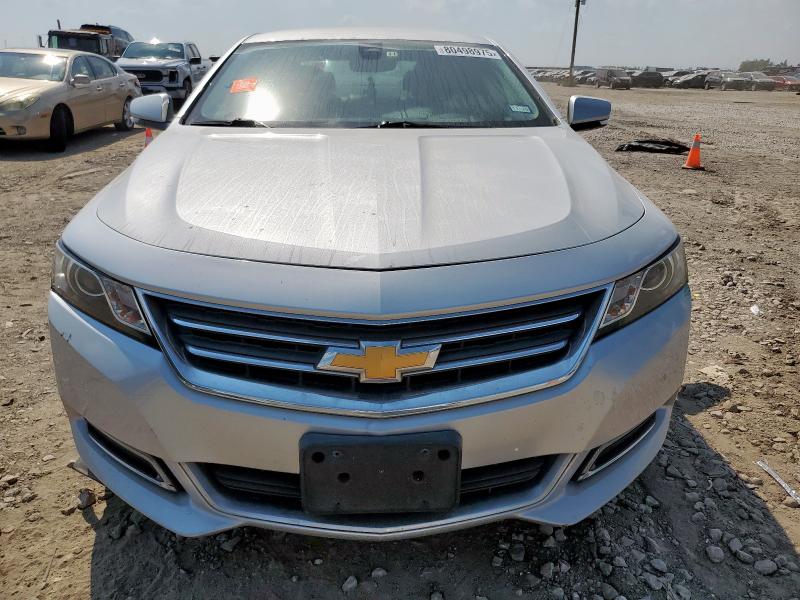 2G1105S33J9167140 - 2018 CHEVROLET IMPALA LT 银色 照片 5