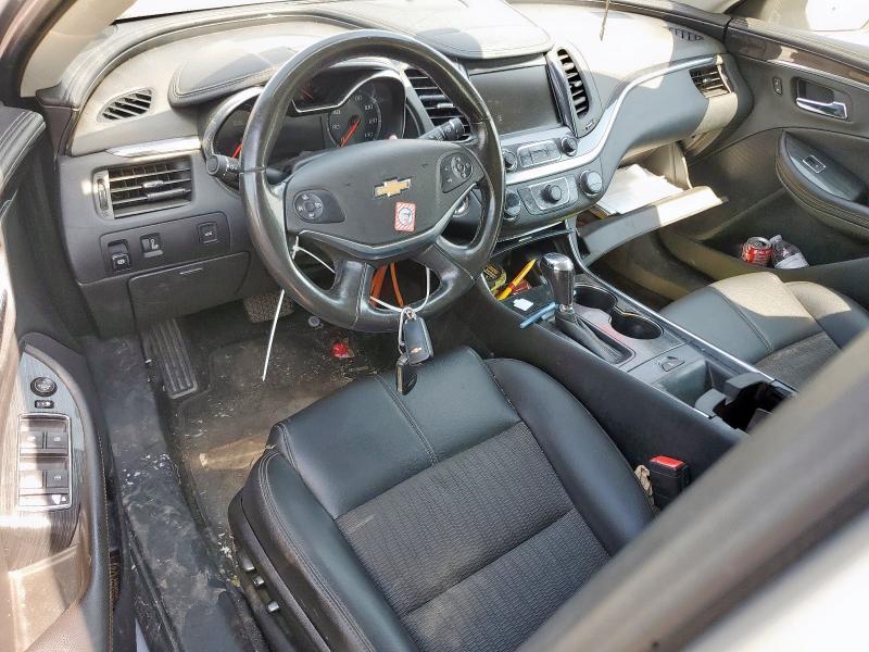 2G1105S33J9167140 - 2018 CHEVROLET IMPALA LT 银色 照片 8