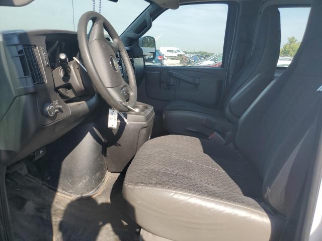 1GCWGAFG2K1319736 - 2019 CHEVROLET EXPRESS G2500 WHITE photo 7