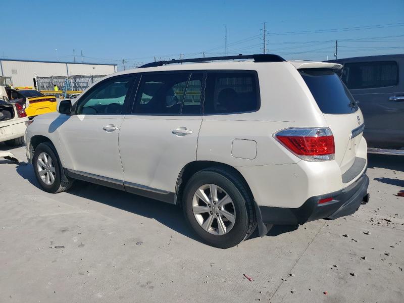 5TDZK3EH8DS120181 - 2013 TOYOTA HIGHLANDER BASE Blanco foto 2