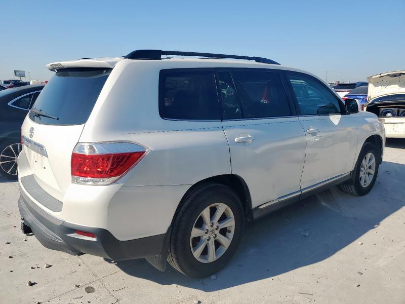 5TDZK3EH8DS120181 - 2013 TOYOTA HIGHLANDER BASE Blanco foto 3