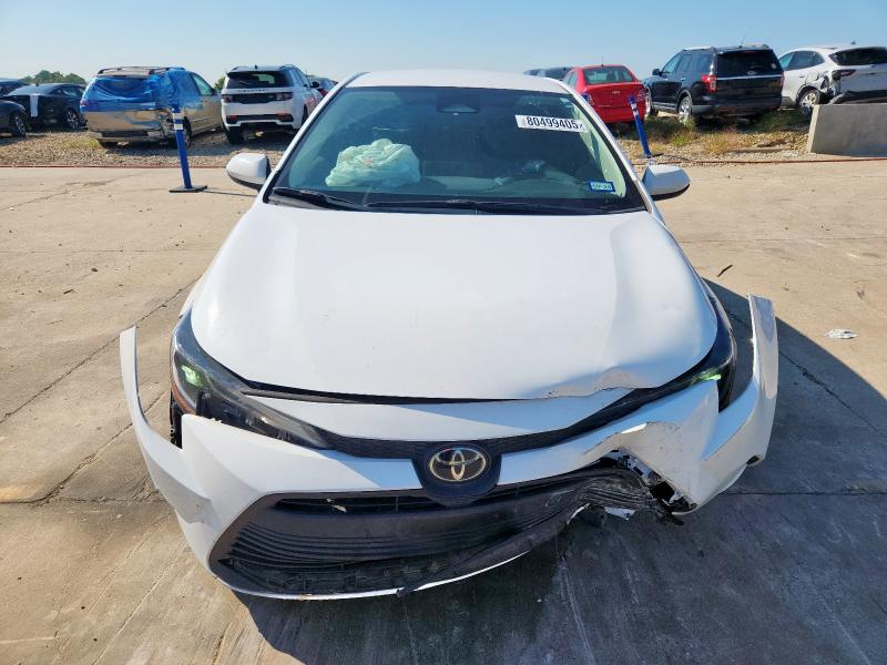 5YFB4MDE3RP145482 - 2024 TOYOTA COROLLA LE 白色 照片 5