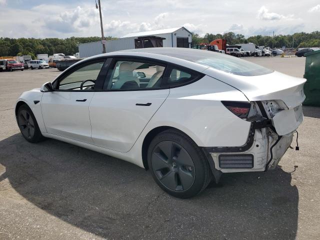 5YJ3E1EB7MF068740 - 2021 TESLA MODEL 3 WHITE photo 2