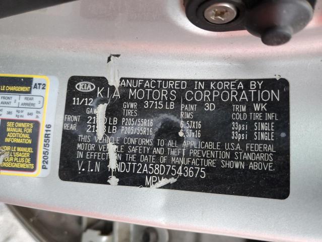 KNDJT2A58D7543675 - 2013 KIA SOUL SILVER photo 12