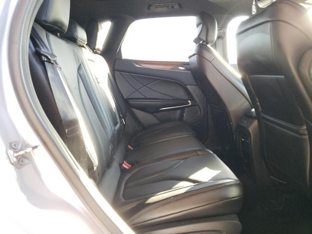 5LMCJ3D91HUL08683 - 2017 LINCOLN MKC RESERVE SILVER photo 11