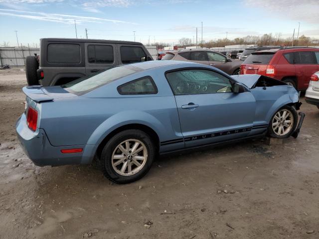 1ZVHT80NX85136684 - 2008 FORD MUSTANG BLUE photo 3