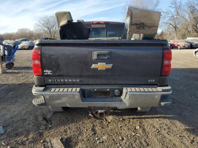 1GC1KWE8XFF621185 - 2015 CHEVROLET SILVERADO K2500 HEAVY DUTY LTZ GRAY photo 6