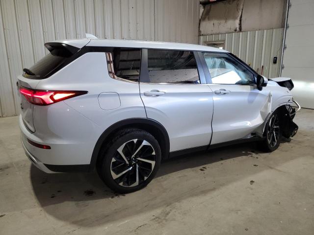 JA4J4VA89RZ074434 - 2024 MITSUBISHI OUTLANDER SE თეთრი ფოტო 3