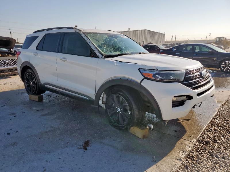 1FMSK7DH1MGC04410 - 2021 FORD EXPLORER XLT თეთრი ფოტო 4