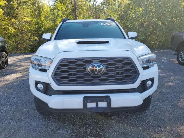 5TFDZ5BN8LX052467 - 2020 TOYOTA TACOMA DOUBLE CAB WHITE photo 5