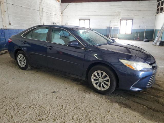 4T4BF1FK0FR515721 - 2015 TOYOTA CAMRY LE BLUE photo 4