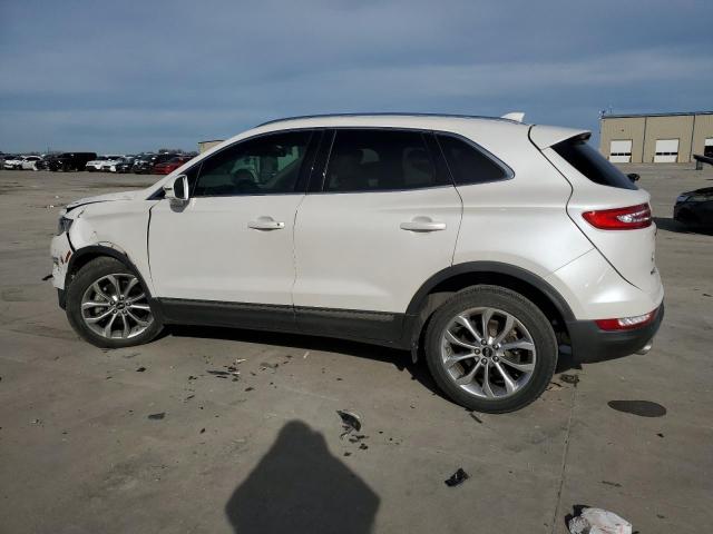 5LMCJ2C96KUL35283 - 2019 LINCOLN MKC SELECT WHITE photo 2