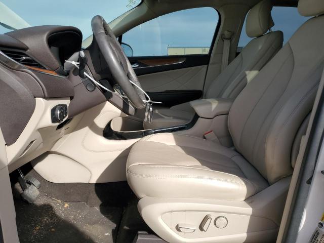 5LMCJ2C96KUL35283 - 2019 LINCOLN MKC SELECT 白色 照片 7