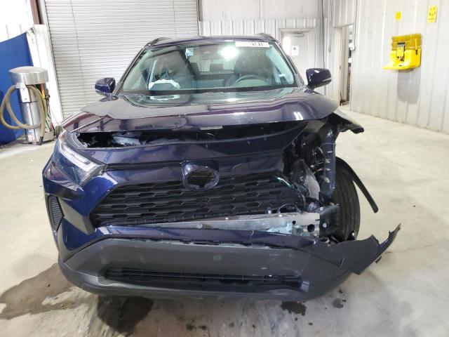 2T3P1RFV1RW456505 - 2024 TOYOTA RAV4 XLE BLUE photo 5