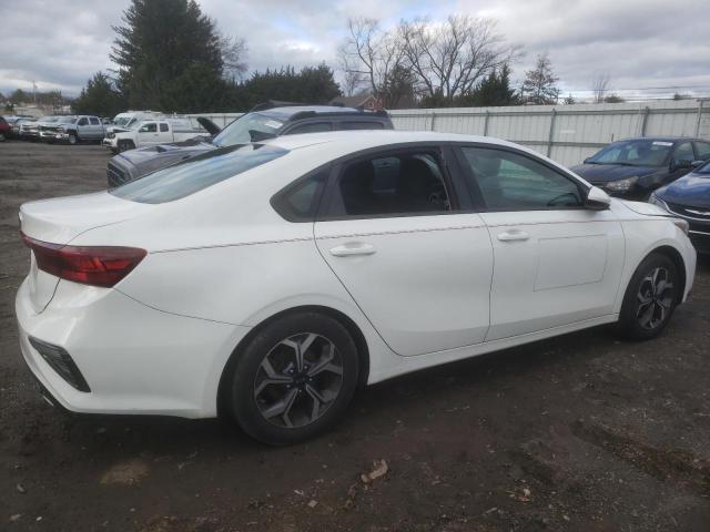 3KPF24AD4KE101002 - 2019 KIA FORTE FE WHITE photo 3