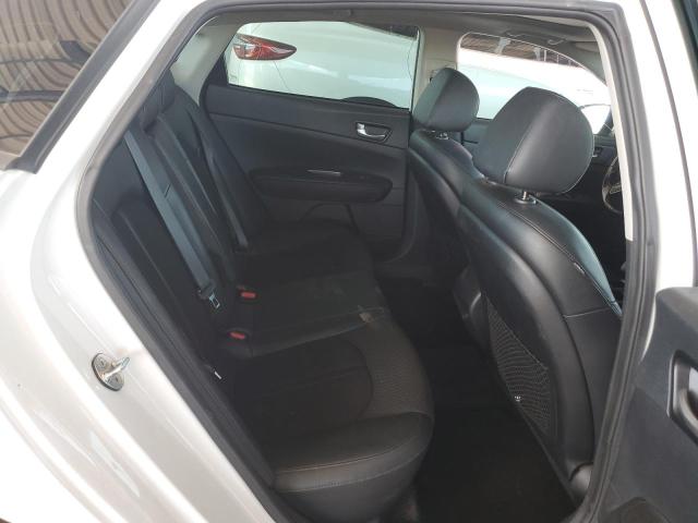 5XXGT4L30KG313716 - 2019 KIA OPTIMA LX Biały zdjęcie 10
