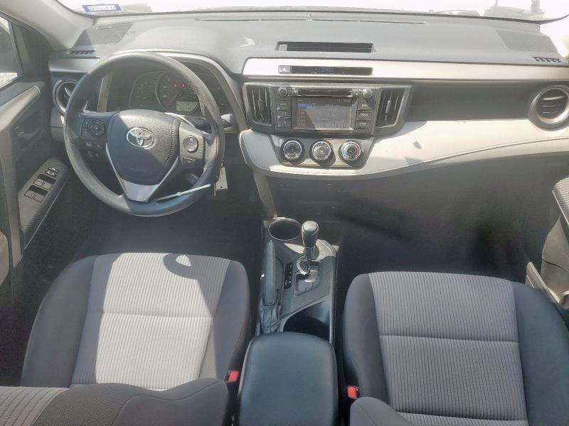 2T3ZFREV9EW112569 - 2014 TOYOTA RAV4 LE SILVER photo 8