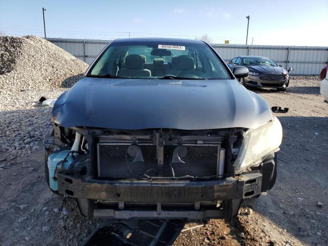 4T4BF3EK8AR042981 - 2010 TOYOTA CAMRY BASE GRAY photo 5