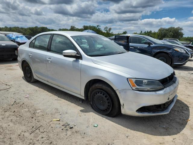 3VWDP7AJ5CM455020 - 2012 VOLKSWAGEN JETTA SE SILVER photo 4