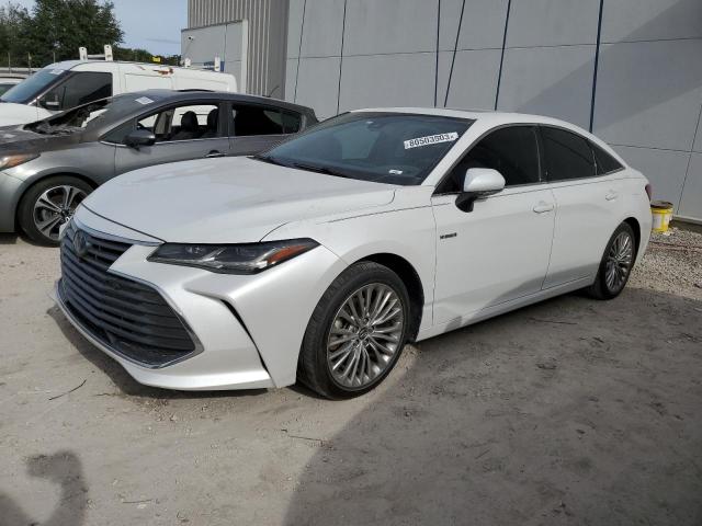 4T1B21FB2KU011705 - 2019 TOYOTA AVALON XLE WHITE photo 1