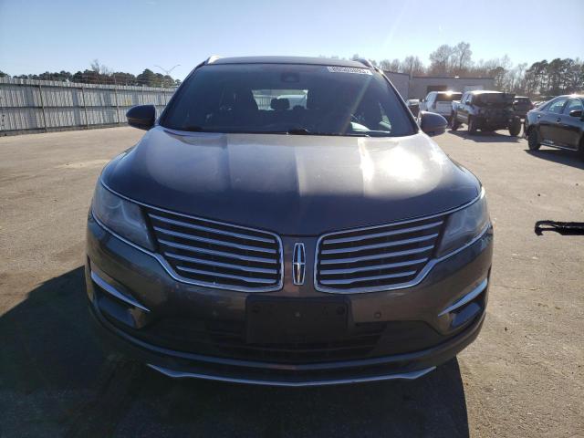 5LMCJ3D95HUL07424 - 2017 LINCOLN MKC RESERVE GRAY photo 5