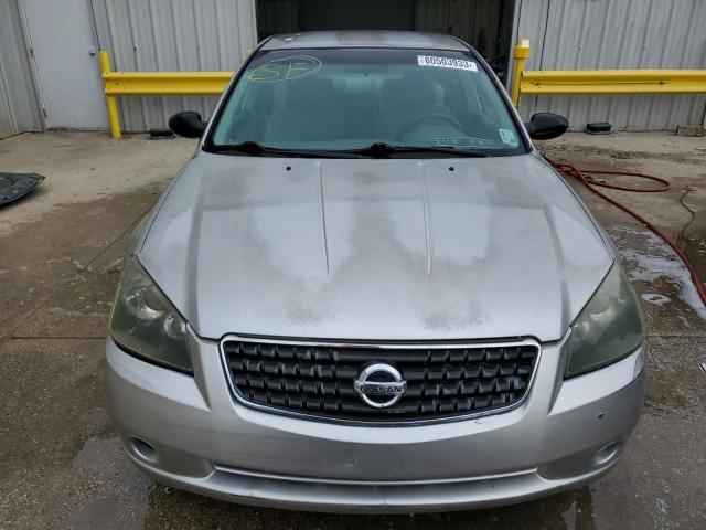 1N4AL11E85C290799 - 2005 NISSAN ALTIMA S SILVER photo 5