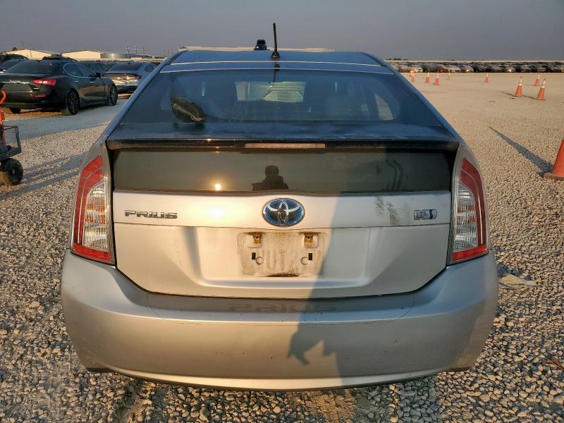 JTDKN3DU6C1503698 - 2012 TOYOTA PRIUS 银色 照片 6