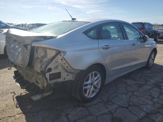 1FA6P0H73G5118196 - 2016 FORD FUSION SE SILVER photo 3