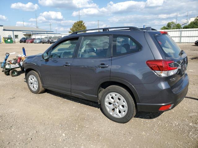 JF2SKADC8MH560015 - 2021 SUBARU FORESTER GRAY photo 2