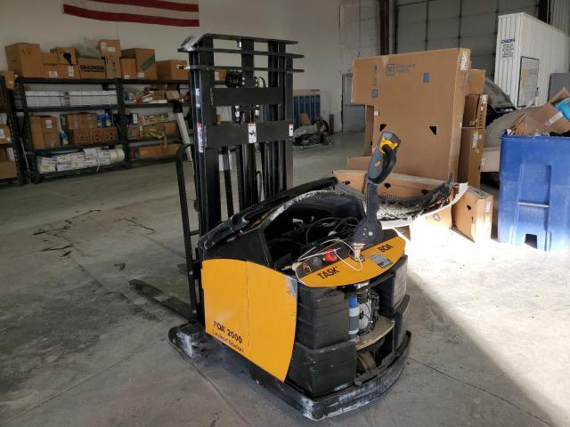 781374 - 2023 TOYOTA FORK LIFT YELLOW photo 3