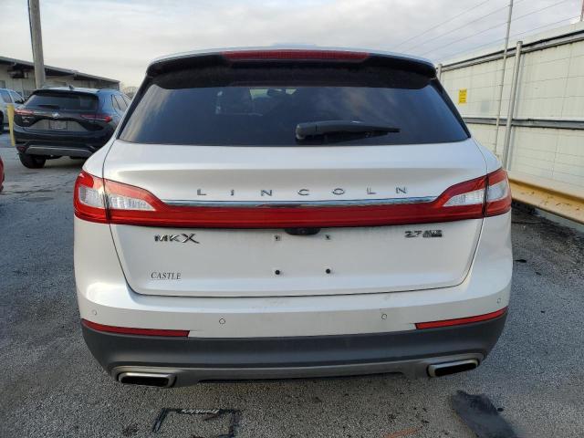 2LMTJ8LP1GBL37996 - 2016 LINCOLN MKX RESERVE WHITE photo 6