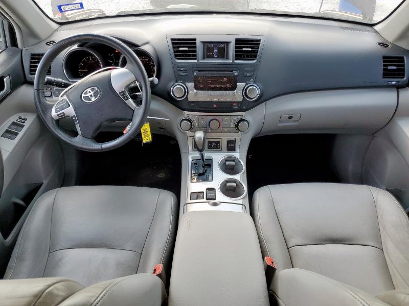 5TDZK3EH7CS087589 - 2012 TOYOTA HIGHLANDER BASE كستنائي صورة 8