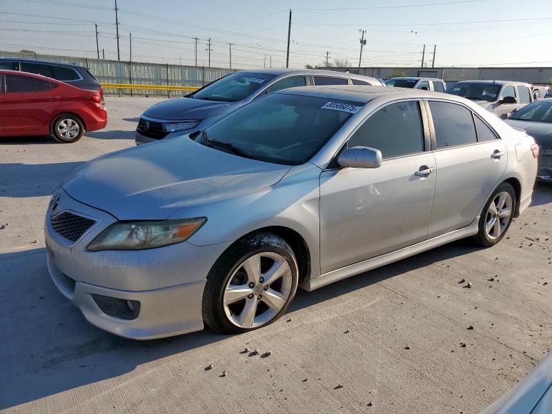 2011 TOYOTA CAMRY SE, 