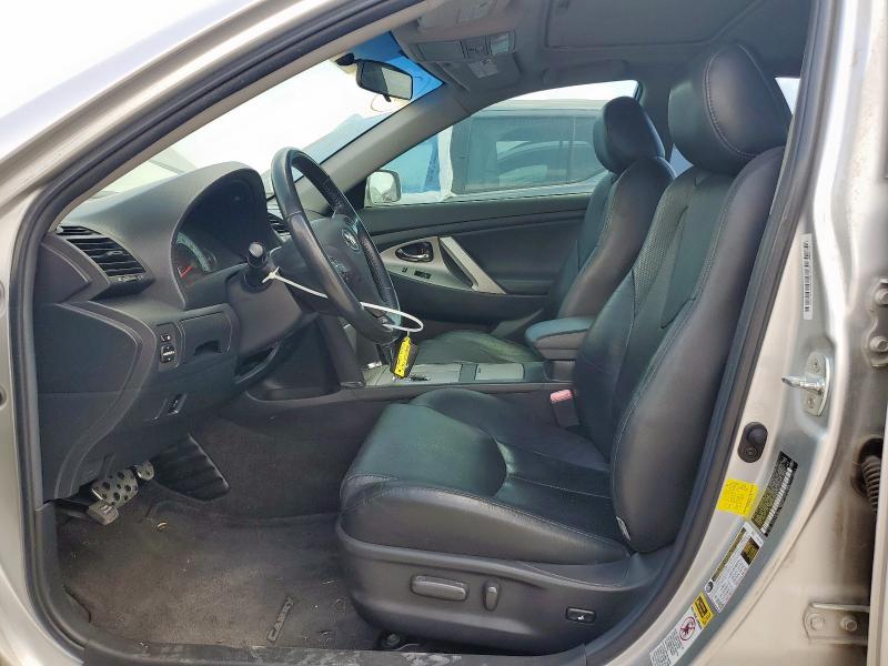 4T1BK3EK2BU132313 - 2011 TOYOTA CAMRY SE ვერცხლისფერი ფოტო 7