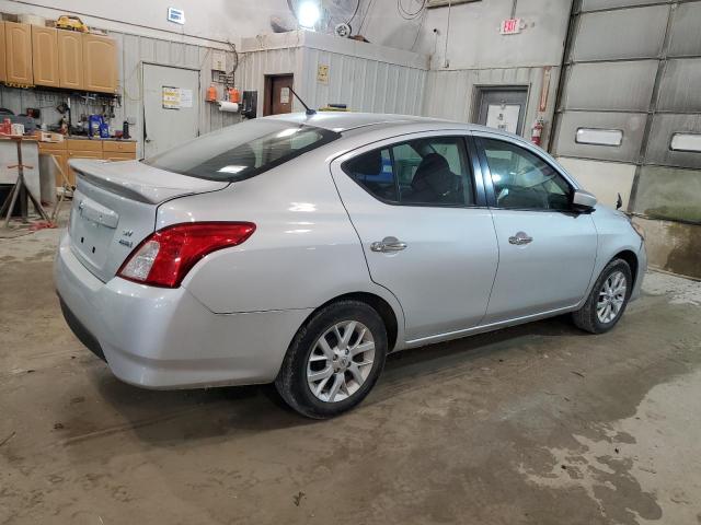 3N1CN7AP6JL878199 - 2018 NISSAN VERSA S SILVER photo 3