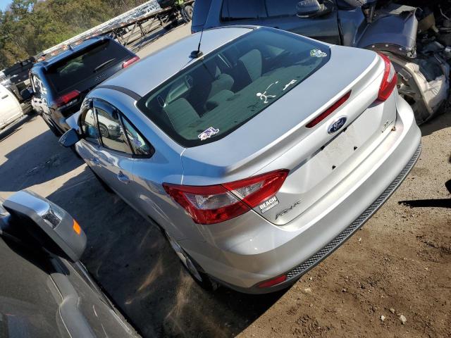 1FADP3F2XDL311677 - 2013 FORD FOCUS SE GRAY photo 2