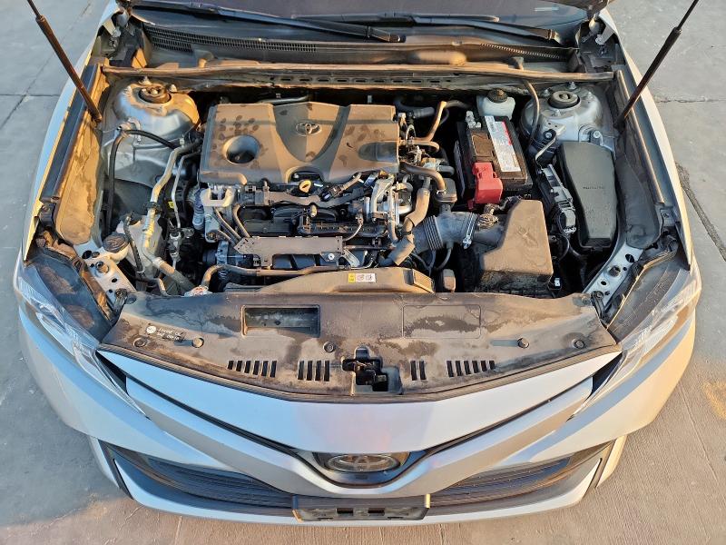 4T1C11AK9LU401622 - 2020 TOYOTA CAMRY LE SILVER photo 11