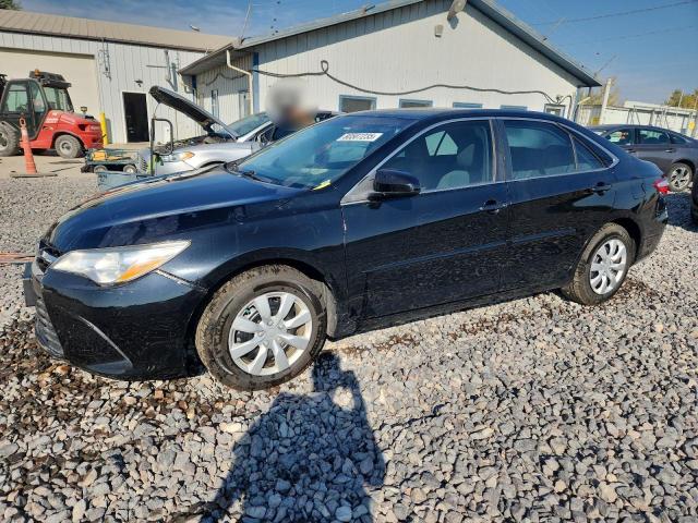 2017 TOYOTA CAMRY LE, 